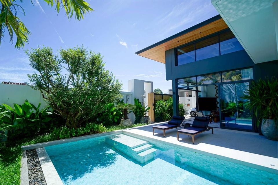 Modern Luxury Pool Villa in Chalong, Phuket – For Sale or Rent 2