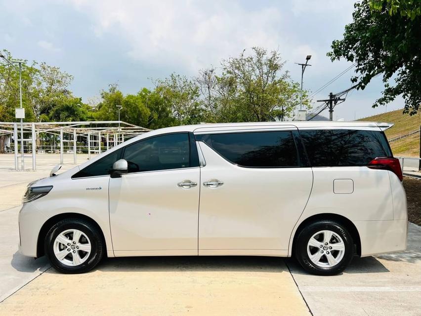 TOYOTA ALPHARD 2.5 X HYBRID  E-FOUR AT   2