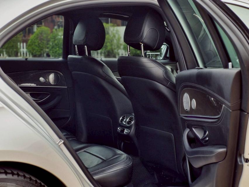 Benz E 350e AMG (W213) ปี 2019 ไมล์ 78,xxx km. 8