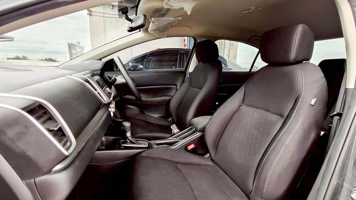 ขาย Honda City 1.0V ปี23 15