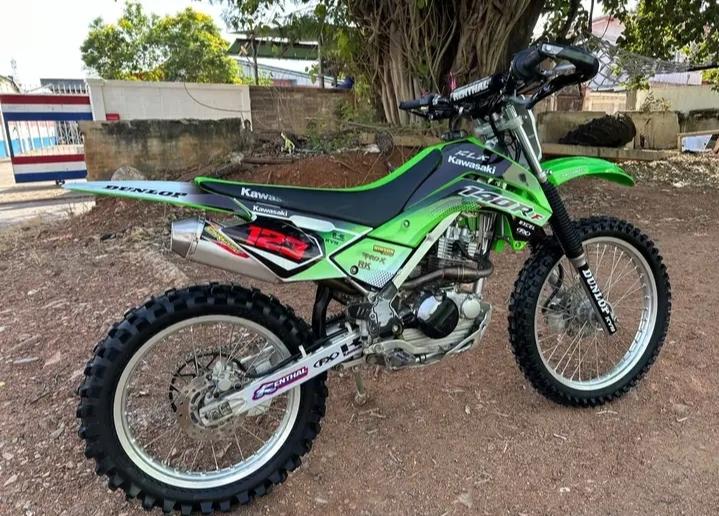 2020 Kawasaki KLX 140RF 3