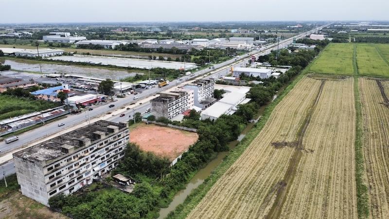ที่ดิน ติดถนนสุวินทวงค์ ทำเลค้าขาย ฉะเชิงเทรา กรุงเทพ ขนาด 544 ตรวา 16.9 ล้าน 6