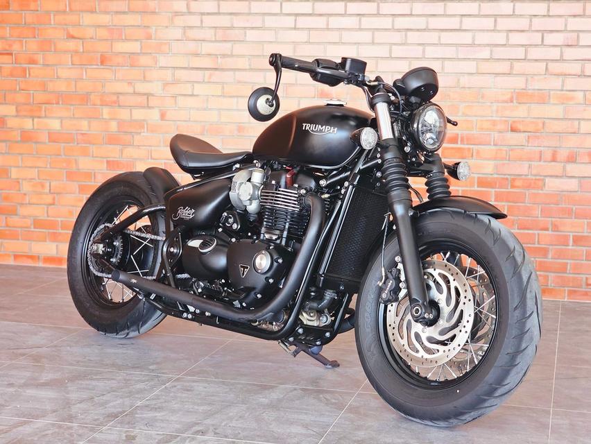 Triumph Bonneville Bobber Black รภมือสอง ราคาดีที่สุด