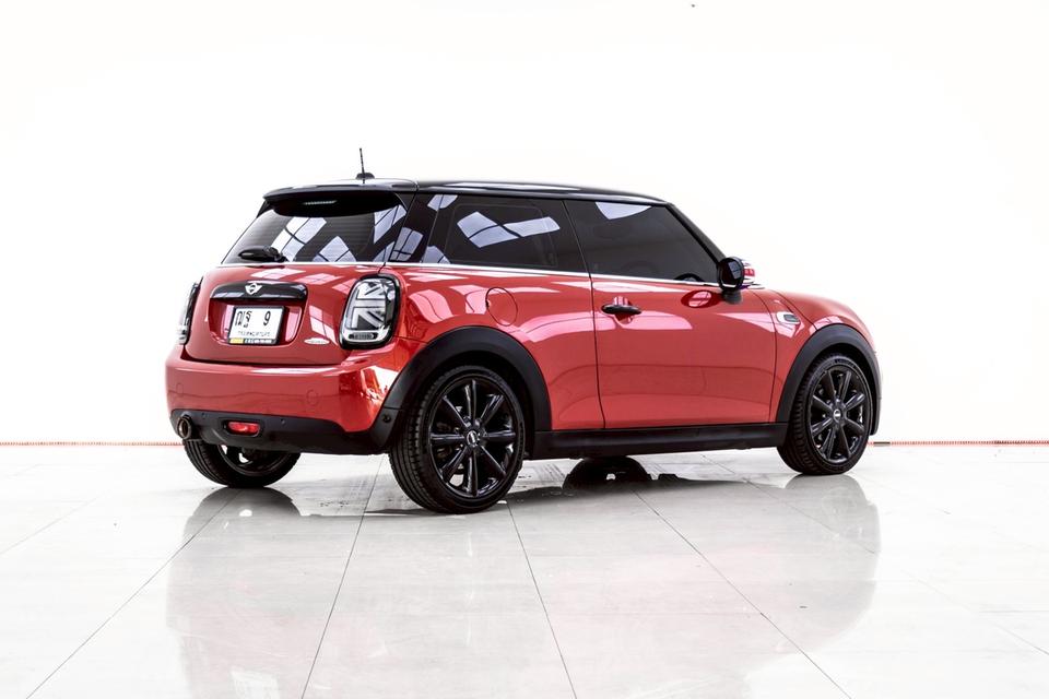 ❤️ ไอคอนนิคความเท่! MINI COOPER 1.5 R56 AT ปี 2016 สวยสะดุดตา ❤️ รูปย่อยที่ 3