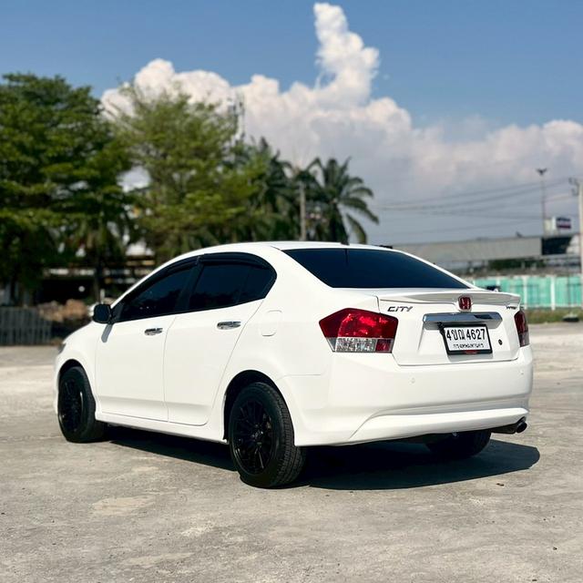 Honda City 1.5 Sv ปี 2011รถบ้านขนานแท้ ขับดีสุดๆ รูปที่ 5