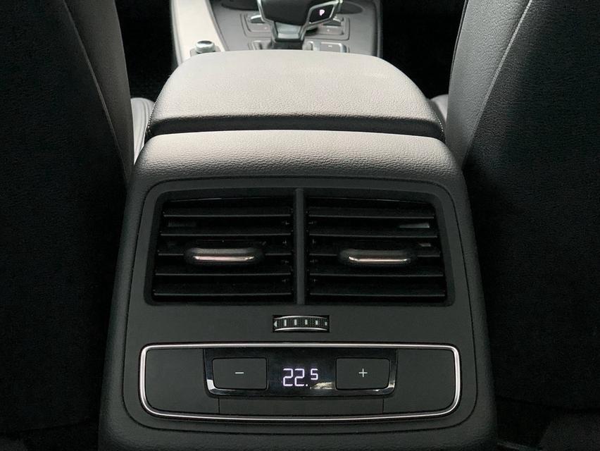 Audi A5 Coupe 40 TFSI S-Line 2019 รูปที่ 12