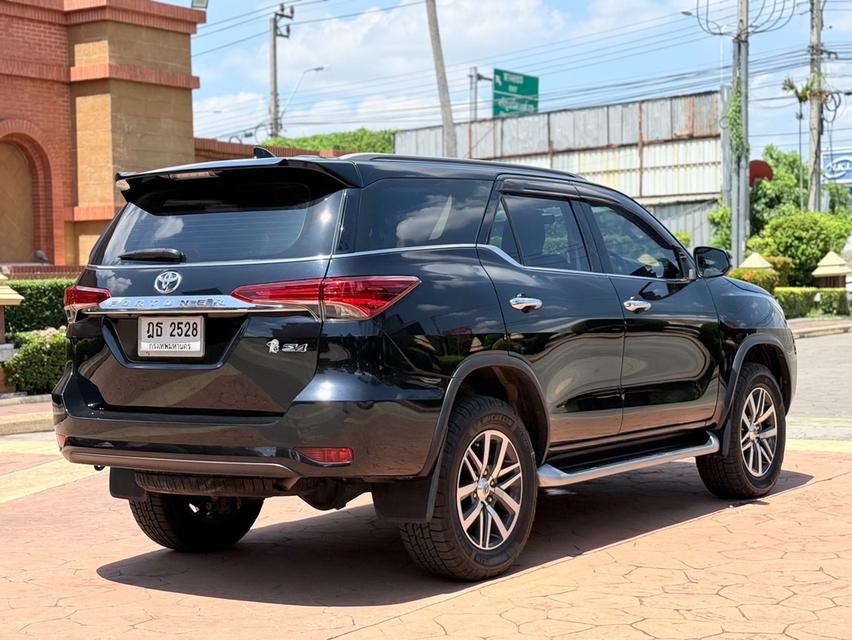 รหัสรถ PJP2528 2019 TOYOTA FORTUNER 2.4 V 4WD สีดำ รูปที่ 4