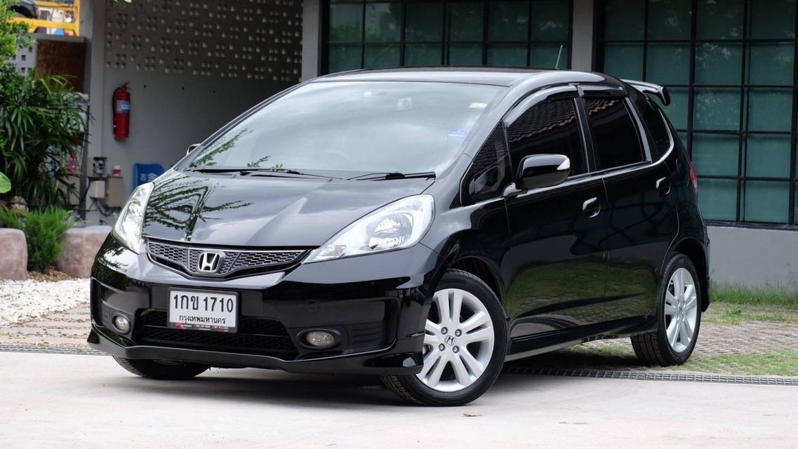 รหัสรถ KN1710 HONDA JAZZ GE 1.5 รุ่น SV ปี 2012