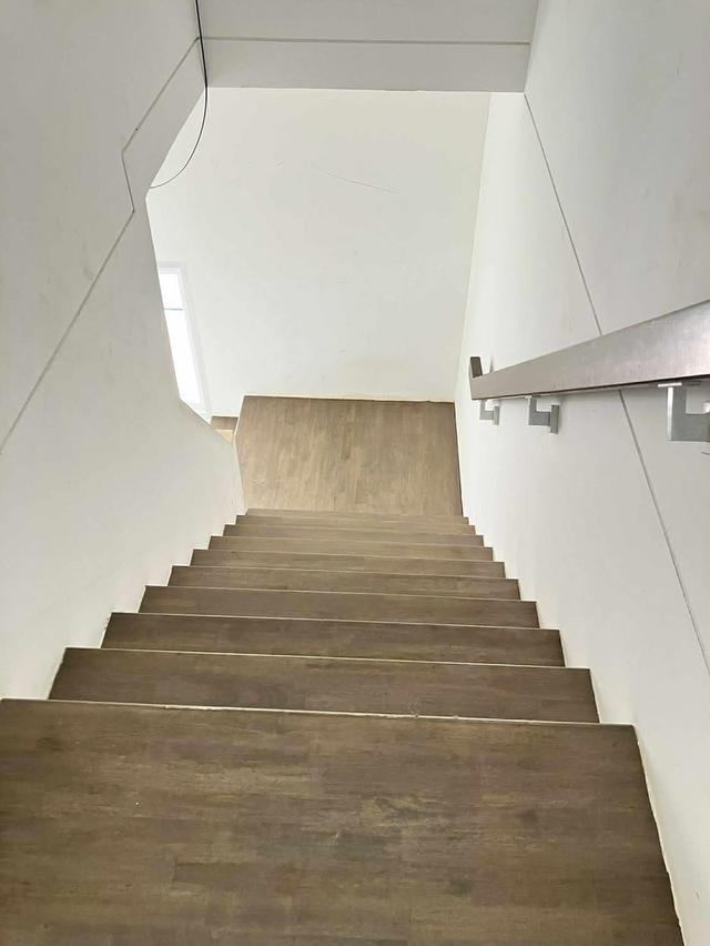 ปล่อยบ้านต่อ ส่งมาแล้ว 4 ปี 7