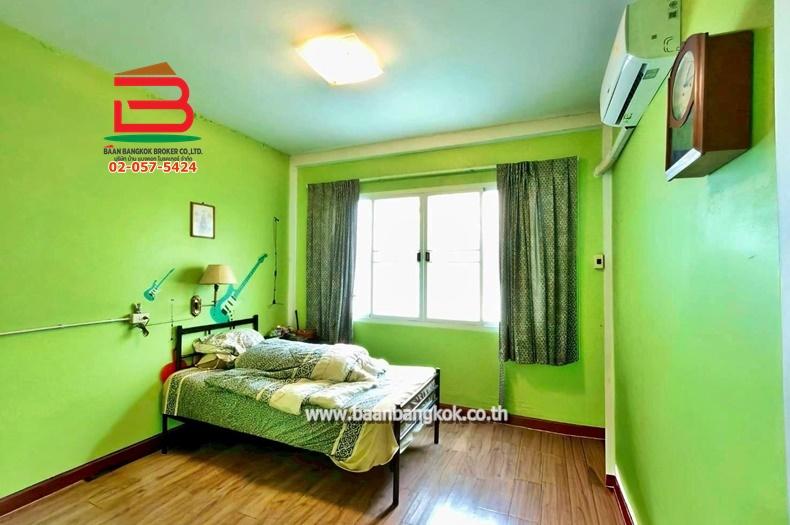 อาคารพาณิชย์ ซอยเพชรเกษม 4 แยก 1 เนื้อที่ 11.1 ตรว. ถนนเพชรเกษม แขวงวัดท่าพระ เขตบางกอกใหญ่ 6