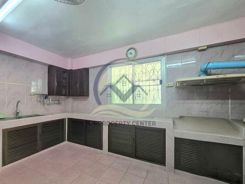 ขาย อาคารพาณิชย์ 4 ชั้น โครงการเฉลิมพระเกียรติ บางศรีเมือง พื้นที่เยอะ หลังมุม ติดถนน 4 เลน ราคาสุดพิเศษ 18