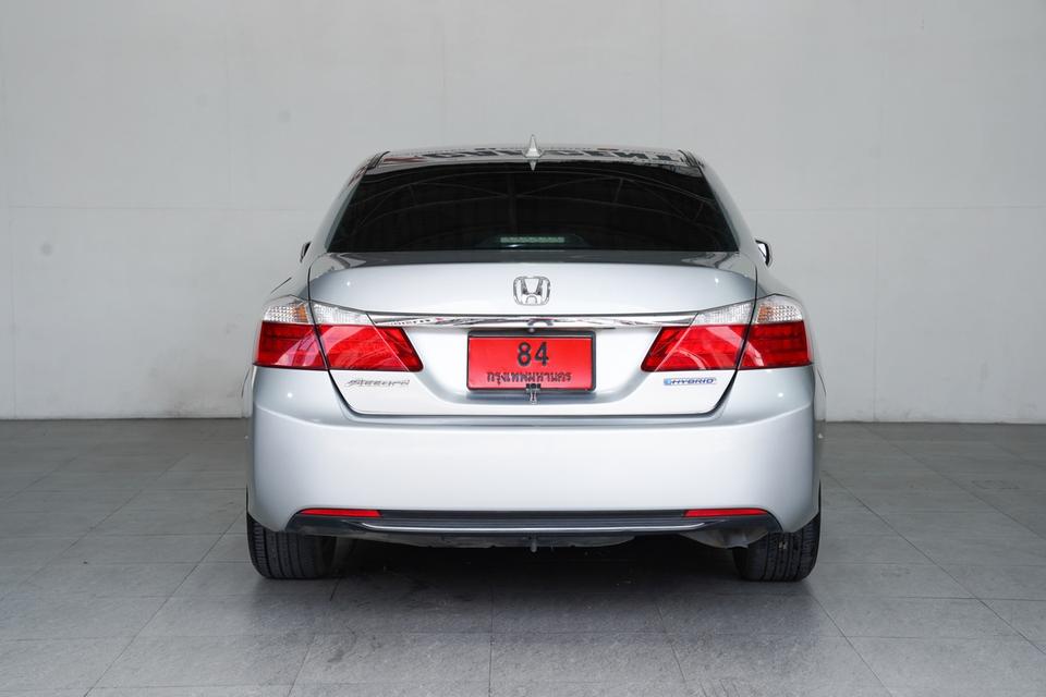 HONDA ACCORD HYBRID 2.0 AT ปี 2015 สีเทา 4