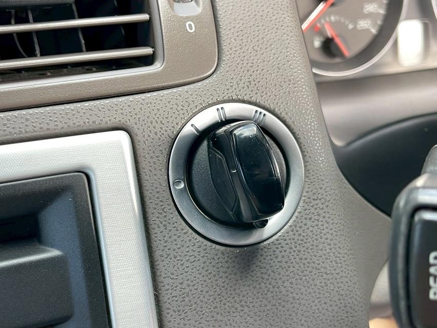 ขาย Volvo V50 2.0 ปี13 7