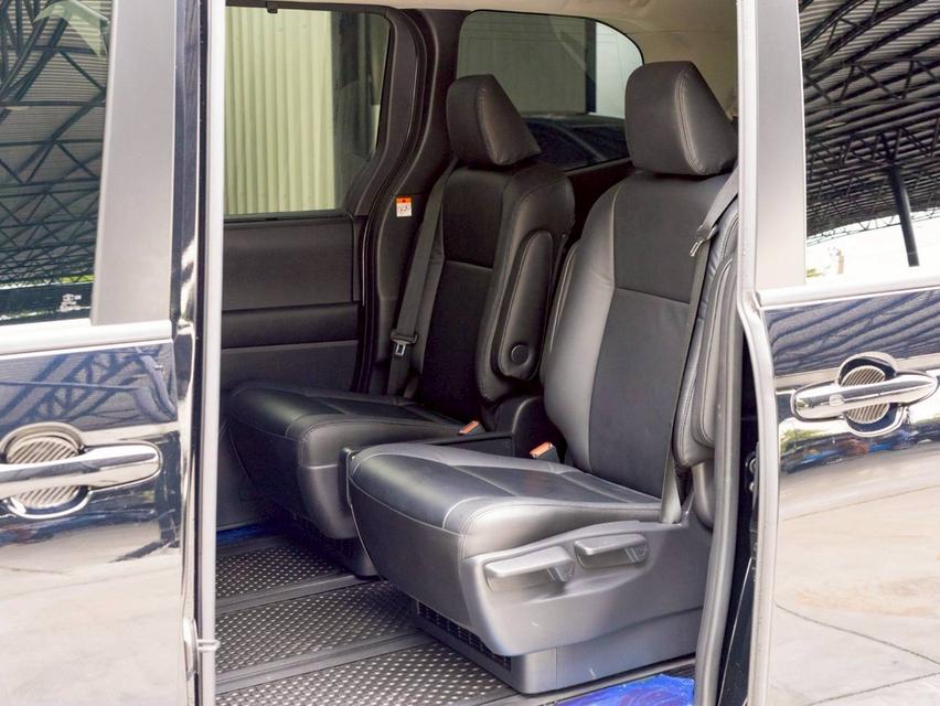 Toyota Noah 1.8 Hybrid X ปี 2024 14