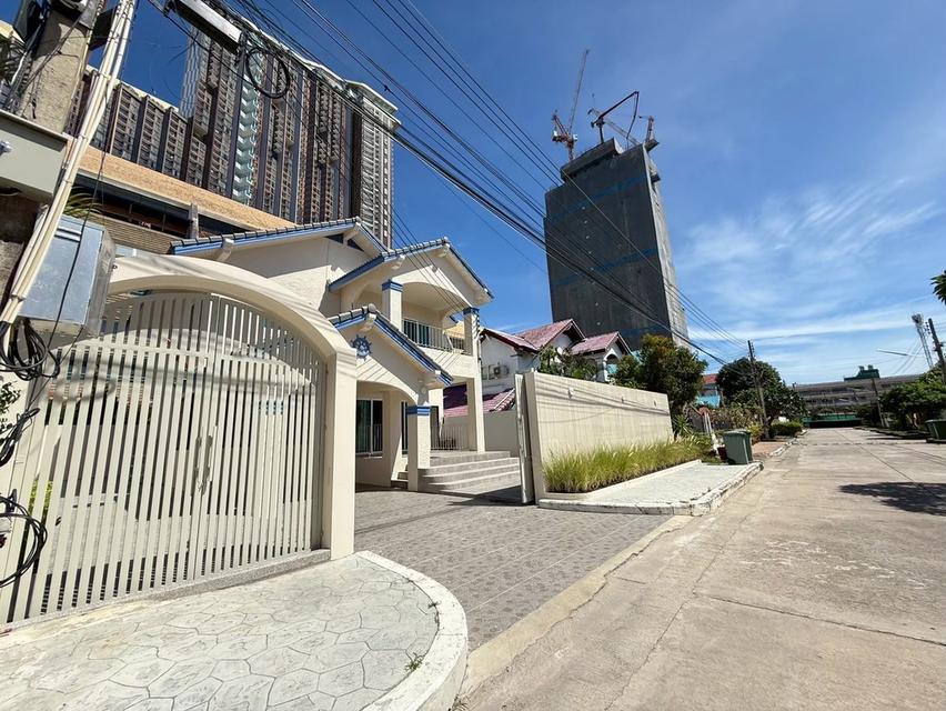 For rent villa beachfront Jomtien 90,000/month 11