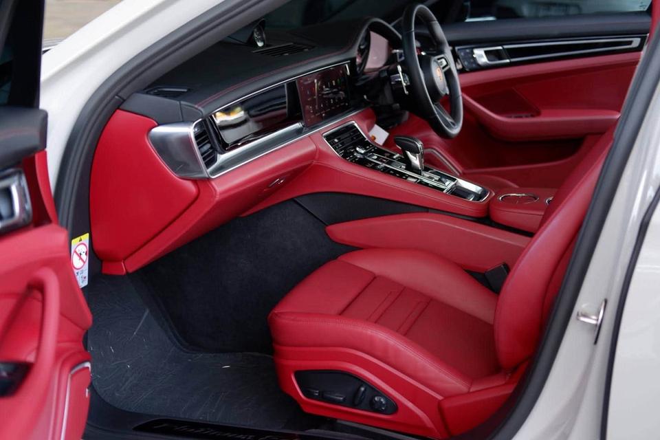 Porsche Panamera 4 E-Hybrid Platinum Edition 2023💰 ราคาพิเศษเพียง 5,490,000 บาท เท่านั้น! รูปที่ 16