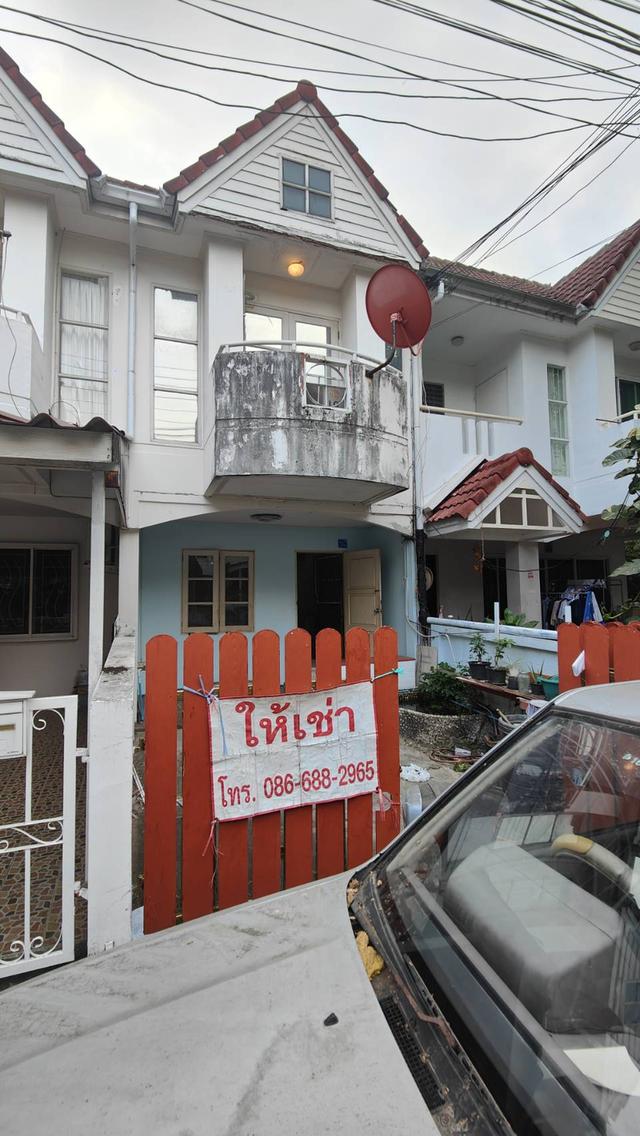 ให้เช่าทาวเฮาส์หมู่บ้านเฟริสโฮม(โครงการโนเบิลโฮม) 1