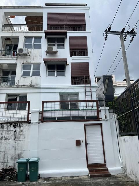ให้เช่าอาคารพาณิชย์ 4 ชั้น 172 ตรม. Nirvana Park ลาดพร้าว 112 ซอยรามคำแหง 53