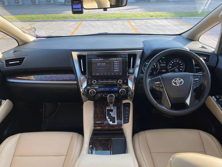 Toyota Alphard 2.5 Hybrid X 2019 รถใหม่ ใช้น้อย ราคาโดนใจ  4