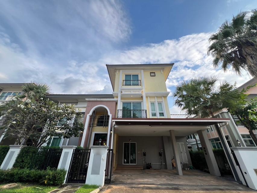 ขาย บ้านเดี่ยว 3 ชั้น แกรนด์ บางกอก บูเลอวาร์ด รัชดา - รามอินทรา 2 487 ตรม 95 ตรว ตกแต่งตามหลักฮวงจุ้ย ใกล้สระว่ายน้ำ หน 1