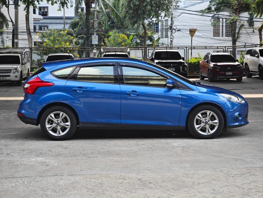 ขายรถ Ford Focus 1.6 Hatchback ปี 2014 สีน้ำเงิน เกียร์ออโต้ 8