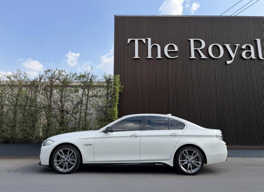 รหัสรถ AP5513 BMW 525D Top ปี11 ดีเซล สีขาว