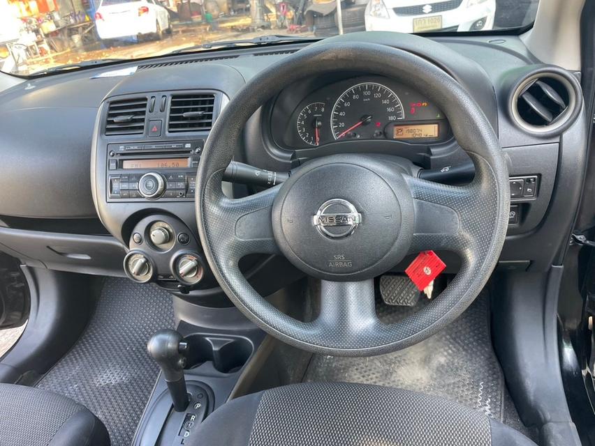 Nissan ALMERA  5