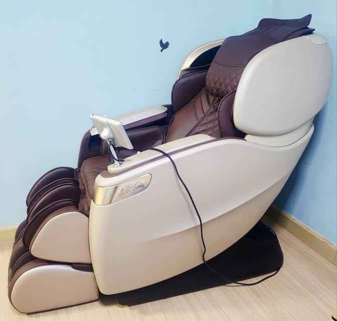 เก้าอี้นวดไฟฟ้า RESTER CEO สี Caviar Gold MODEL: EC-628K มือ 2 สภาพดีมาก (เหมือนใหม่) 8