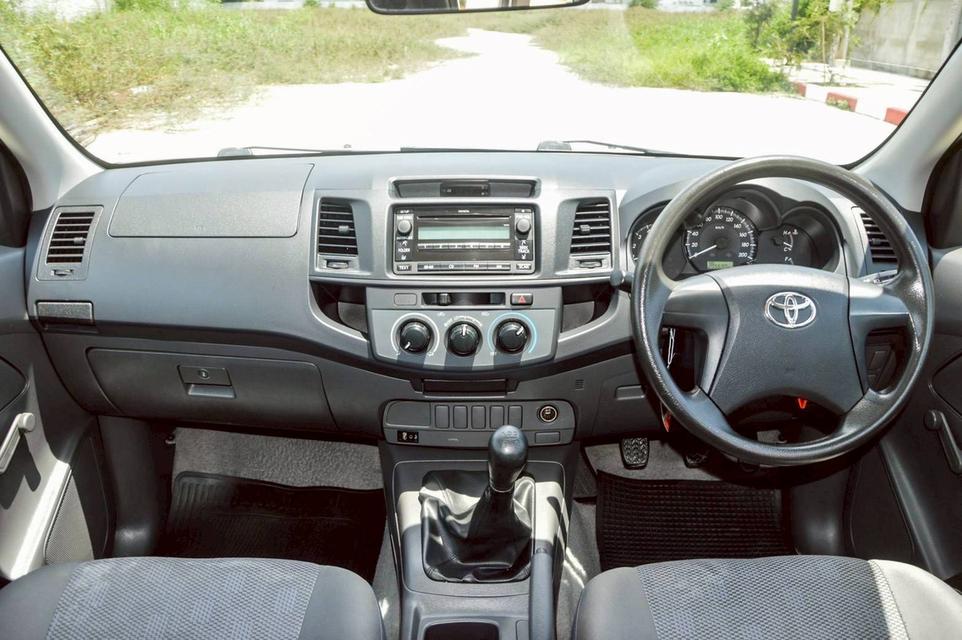 Toyota Vigo Smart Cab 2.5J MT ปี 2013 ไมล์ 205,xxx สีขาว  9