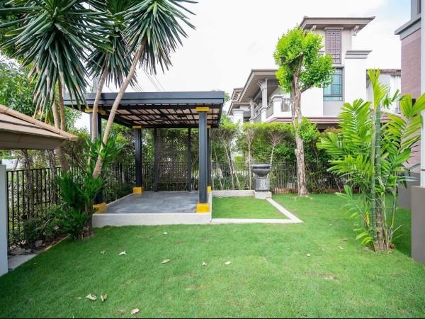ขายบ้านคฤหาสน์แต่งเฟอร์หรูย่านวัชรพล บนที่ดิน 135.6 ตรว. พิกัดสุขาภิบาล5 13