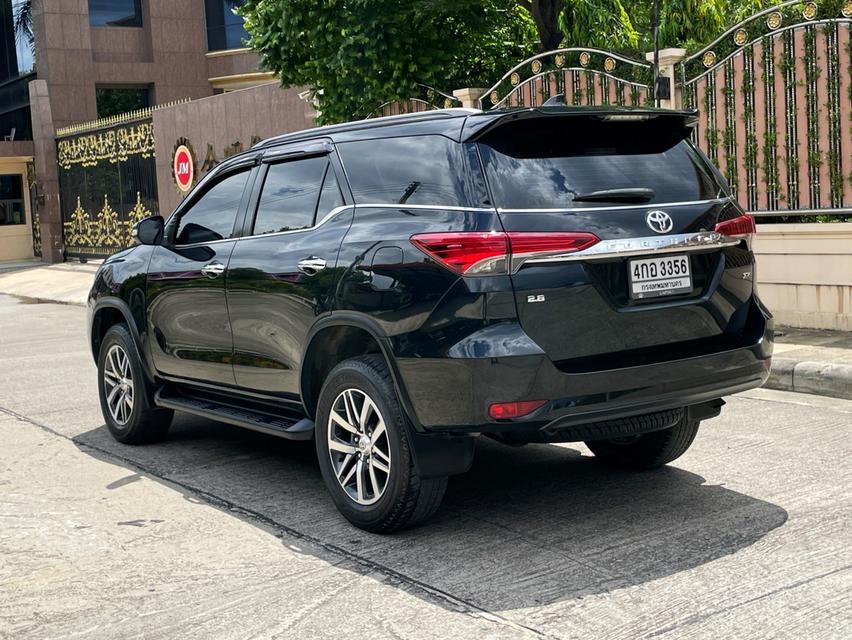 TOYOTA FORTUNER 2.8 V 4WD ปี 2016 เกียร์AUTO 4X4 สภาพนางฟ้า