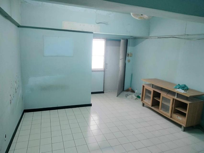 141/50 ชั้น 4 คอนโดพหลโยธิน 57 4