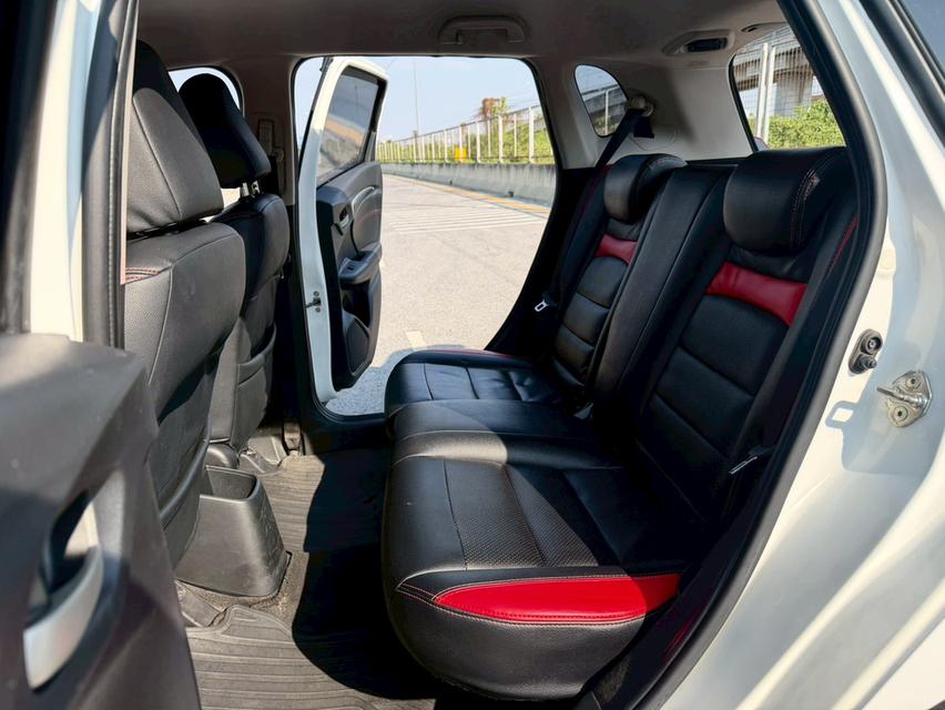 Jazz GK 1.5v ปี 2015 รถบ้าน มือเดียว เข้าศูนย์ทุกระยะ ไม่เคยชน ไม่เคยติดแก๊ส รูปที่ 7