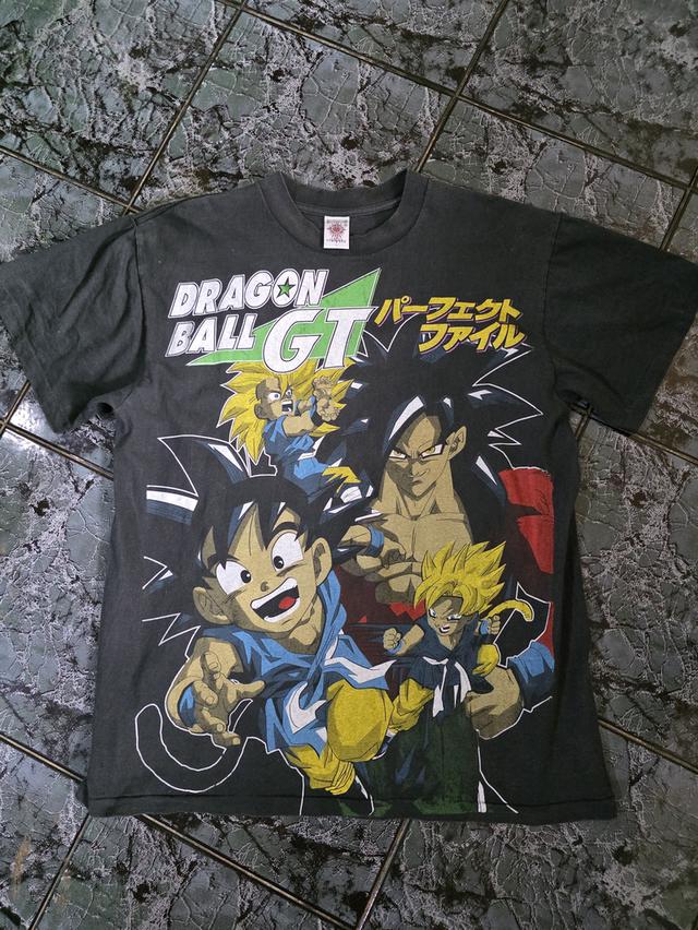 เสื้อยืดมือสอง