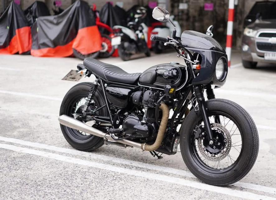 Kawasaki W800 Black Edition แต่งเต็มระบบ 2