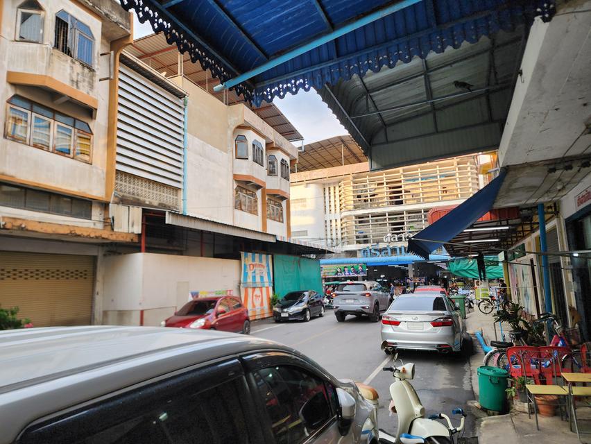 🏢🔥 ขายด่วน! ตึกแถว 4 ชั้น ทำเลทอง หมู่บ้านศรีสามพราน ติดถนนเพชรเกษม 🔥🏢 5