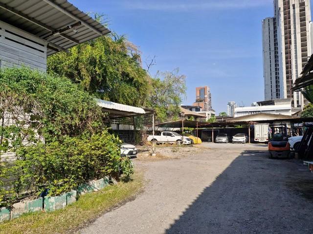 ให้เช่า ที่ดินพร้อมสิ่งปลูกสร้าง สำนักงาน เนื้อที่ 1 ไร่ พระราม 4 ใกล้ตึกมาลีนนท์ (ช่อง 3) 4