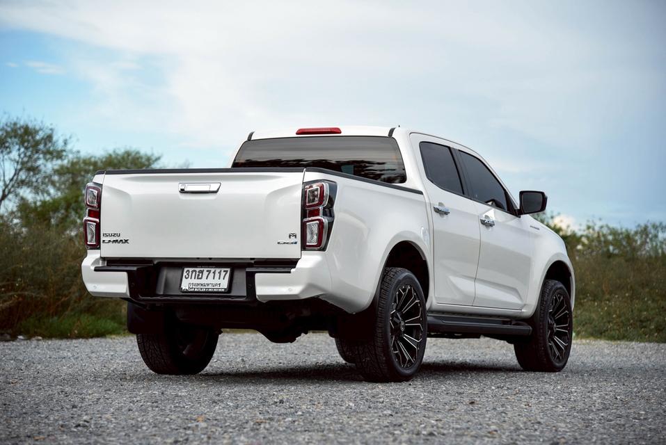 รหัสรถ CBL7117 Isuzu D-MAX 3.0 Ddi M Hi-Lander CAB 4 AT 2020