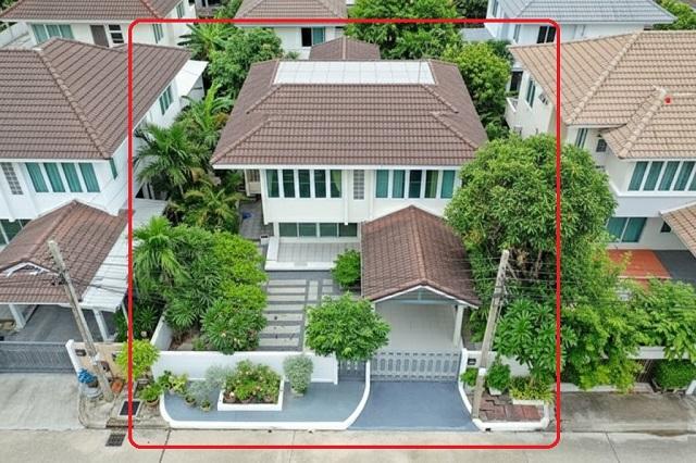 พัฒนาการ70-76 MRTคลองกลันตัน 1.3กม. ARL หัวหมาก 1.6กม. ให้เช่าบ้านเดี่ยว 2 ชั้นทำเลสงบ พื้นที่สวนกว้าง 100 ตร.วา.300 ตร. 1