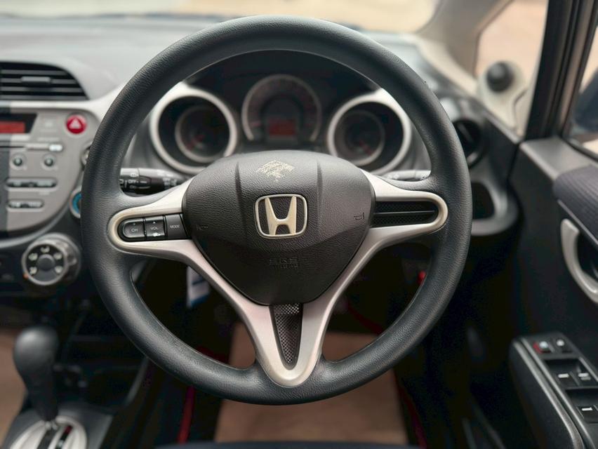 Honda Jazz GE 1.5V 2012  9