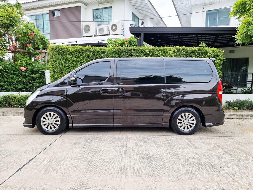  Hyundai H-1 2.5 Elite (ปี 2016) Van AT 2