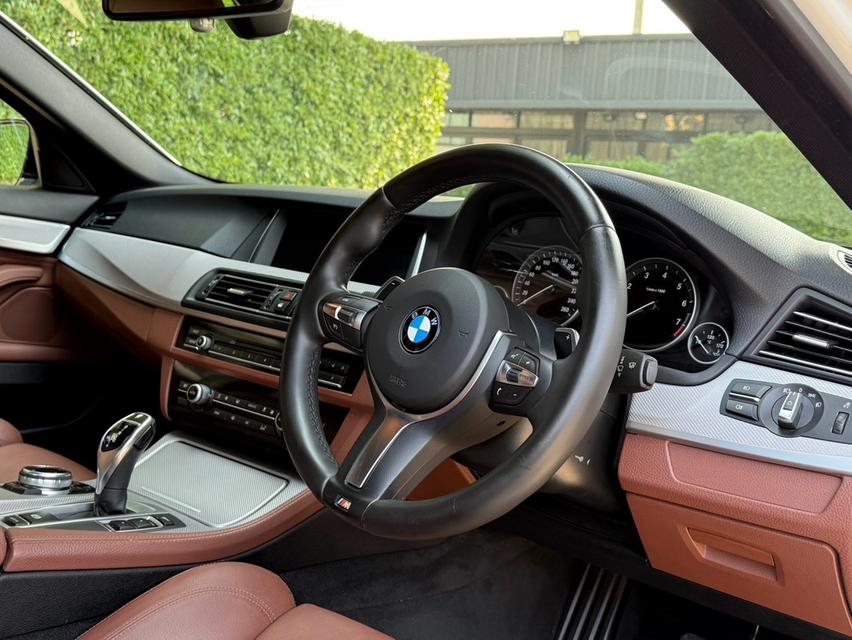 2015 Bmw 528I MSPORT LCI รถมือเดียวออกป้ายแดง รถวิ่งน้อย เข้าศูนย์ทุกระยะ ไม่เคยมีอุบัติเหตุครับ 10