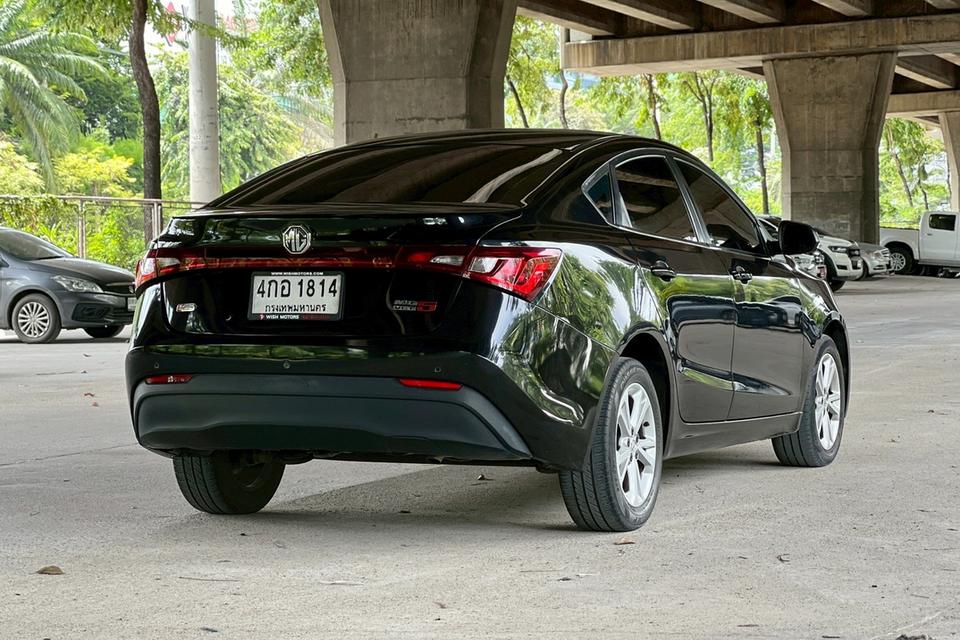 MG 5 1.5 X Sunroof AT ปี 2016