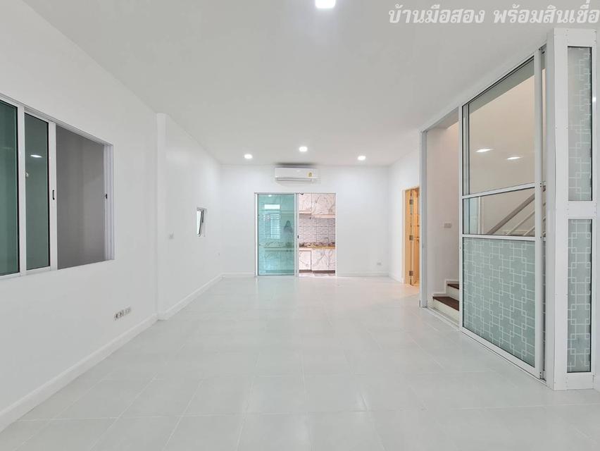 ขายด่วน หมู่บ้านฮาบิเทีย เลียบคลองสอง 10