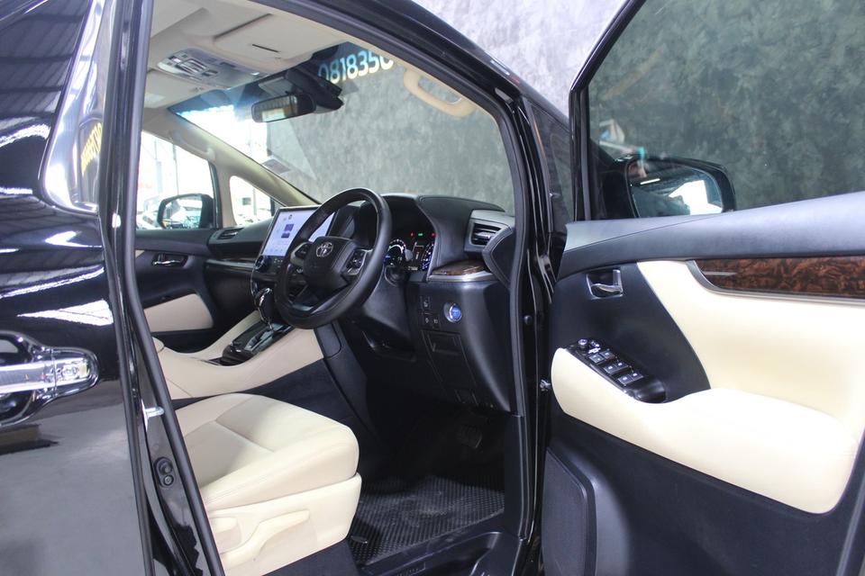 รหัสรถ JRS4310 Toyota Alphard 2.5 Hybrid X ปี2018 12