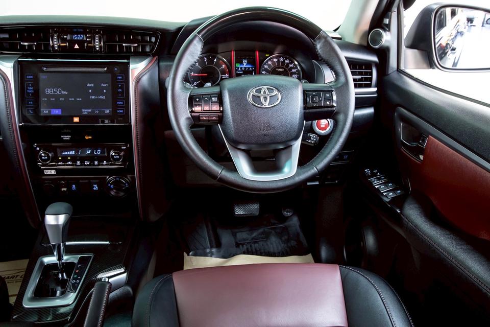 🖤 หล่อดุ ตัวท็อปสายลุย! TOYOTA FORTUNER 2.8 TRD Sportivo 4WD ปี 2016 🖤 รูปที่ 11