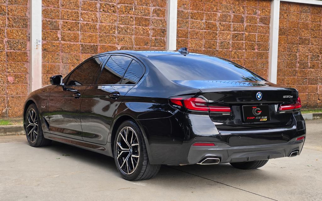 BMW 530e M SPORT LCI ปี 2022 (G30) รถศูนย์มือเดียว เจ้าของเดียว ประวัติศูนย์ครบทุกระยะ รูปที่ 6