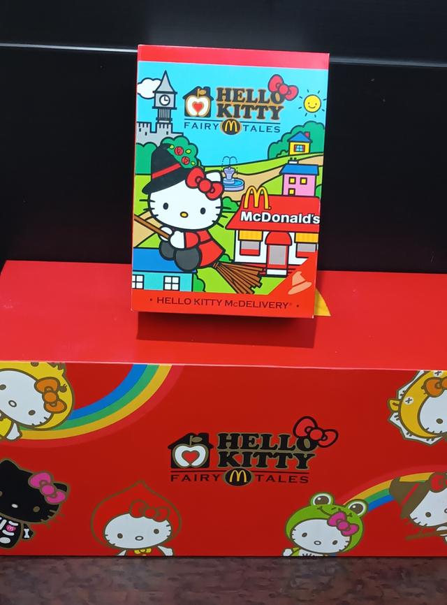 Hello Kitty Fairy Tales จากแมคโดนัลด์(ชุดปี 2013) 9