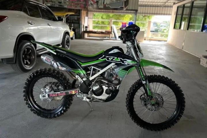 2016 Kawasaki  KlX 150BF 4