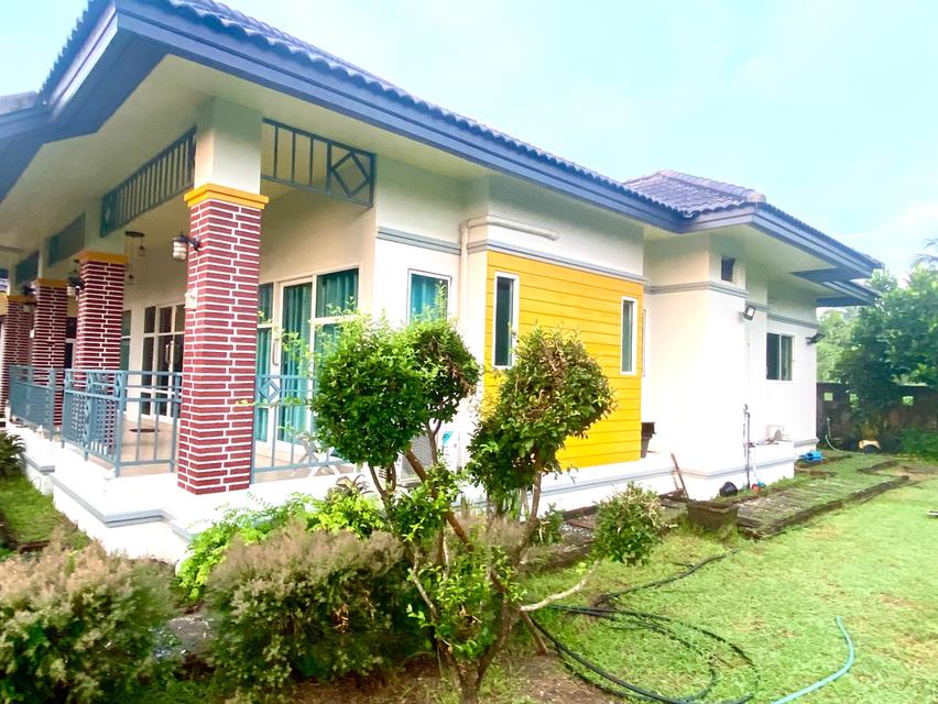 บ้านเดี่ยวในสนามกลอพ์ 5